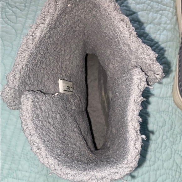 Toms Gray Suede Ankle Boots with Cuffed Edge - Picture 3 of 9